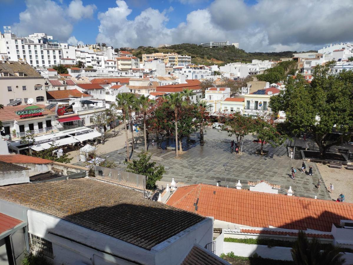 Pedro Samora Ostello Albufeira